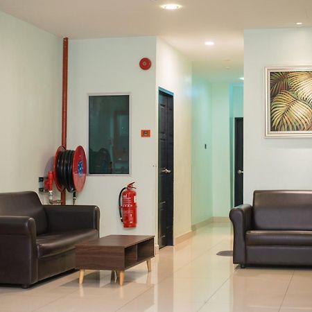 Star Moon Hotel Bintulu Exterior photo